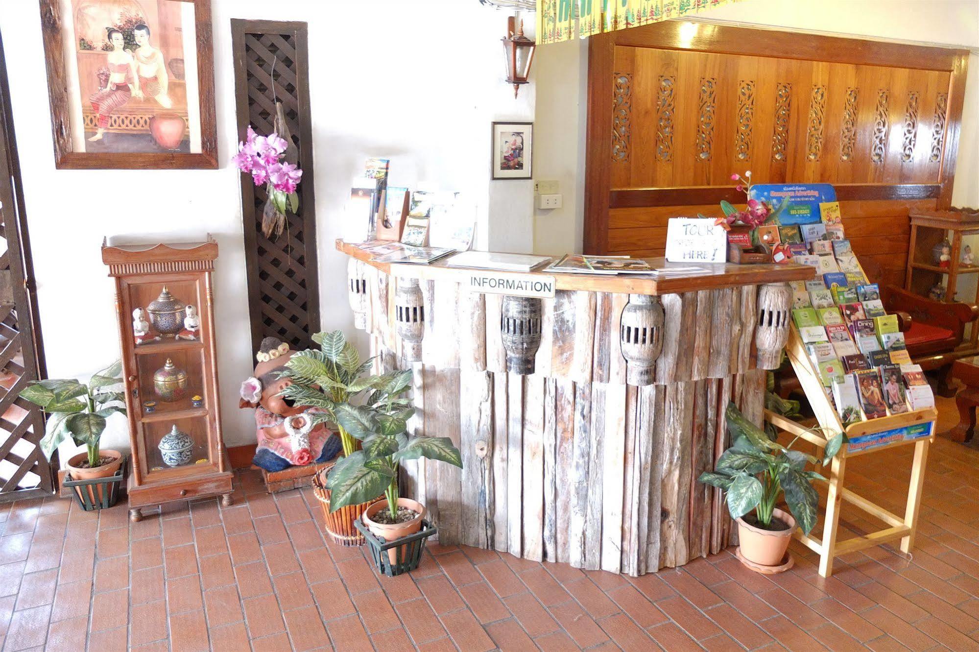 Hotel Bow Chiangmai House Chiang Mai Exterior foto